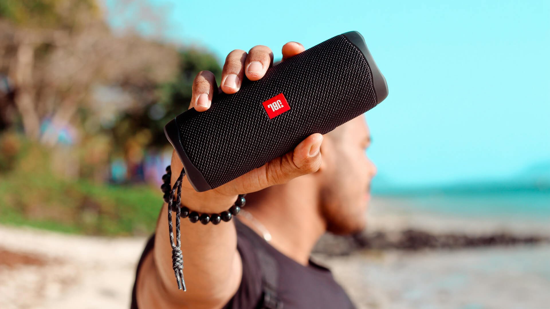 Enceinte Bluetooth waterproof